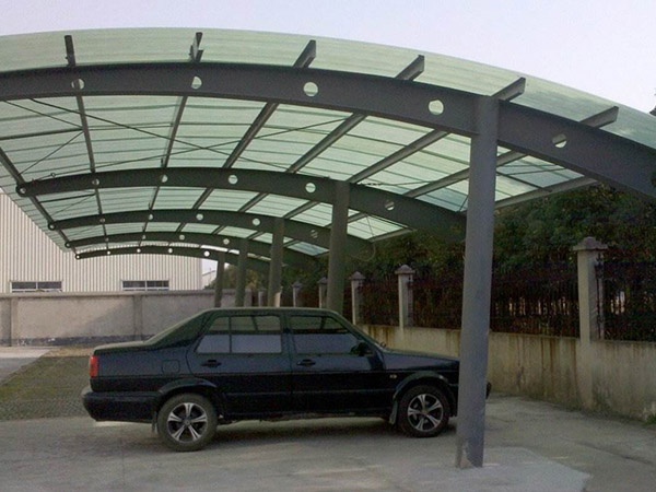 玻璃停车棚